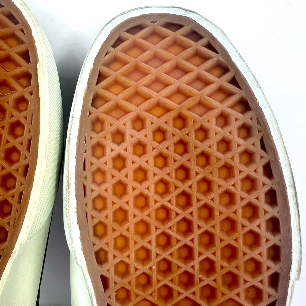 VANS OLD SKOOL LOW TOP NEWSPAPER WRITING COLOR BLOCK SHOES, MENS 8, WOMEN’S 9.5 - Picture 14 of 15